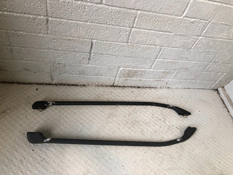 Discovery 2 Roof Rails With Fittings TD5 or V8 Land Rover 1998 to 2004 L28105