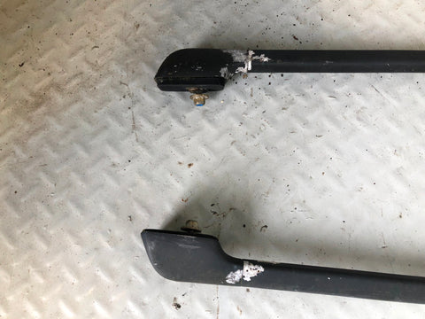 Discovery 2 Roof Rails With Fittings TD5 or V8 Land Rover 1998 to 2004 L28105