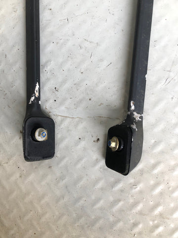 Discovery 2 Roof Rails With Fittings TD5 or V8 Land Rover 1998 to 2004 L28105