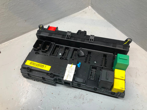 Range Rover L322 Fuse Box Main Dash Board YQE500240 2002 to 2009
