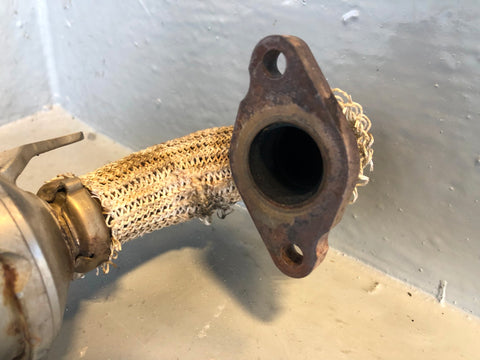 Discovery 3 Euro 4 EGR Valve and Cooler 2.7 TDV6 Off Side Right Blanked Off