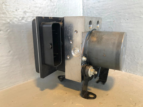 Discovery 4 ABS Brake Module Pump FH22-2C405-AD Land Rover 2014 to 2016