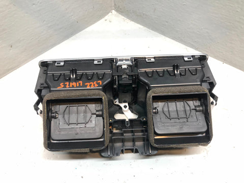 Range Rover L322 Dashboard Centre Air Vents JBD000022PUY with Hazard Switch