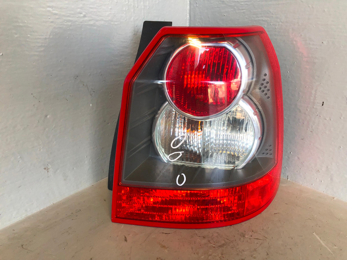 Freelander 2 Off Side Rear Tail Light Cluster Land Rover 2006 to 2010 R22085
