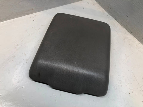Discovery 2 Centre Console Lid Armrest Black Land Rover 1998 to 2004 R28105