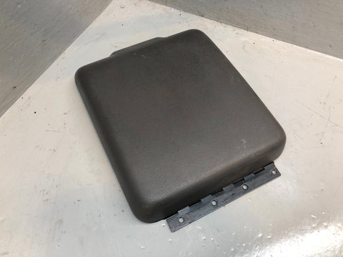 Discovery 2 Centre Console Lid Armrest Black Land Rover 1998 to 2004 R28105