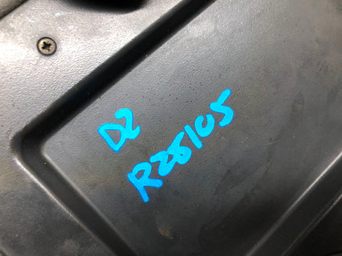 Discovery 2 Centre Console Lid Armrest Black Land Rover 1998 to 2004 R28105