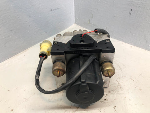 Discovery 2 ABS Pump Module SRB500051 Land Rover 1998 to 2004 R18026