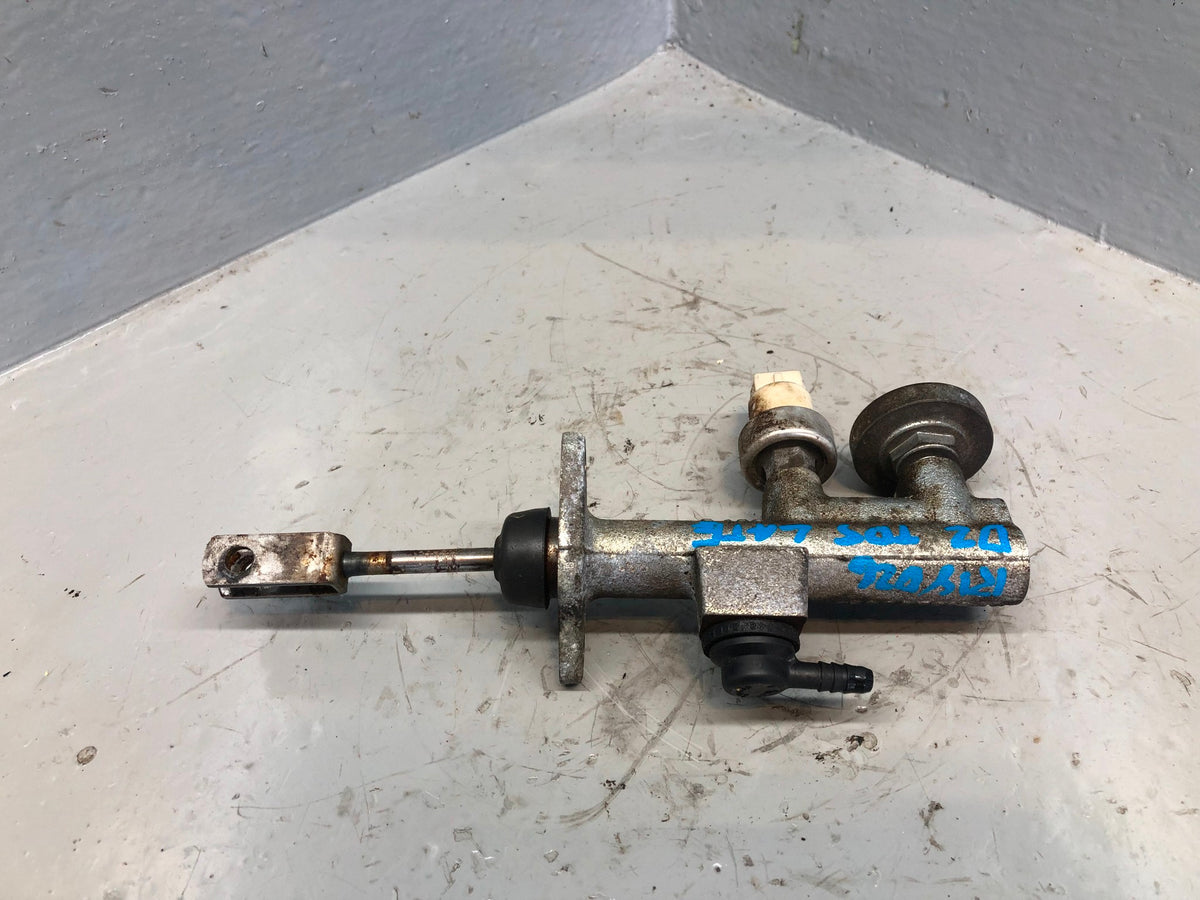 Discovery 2 Clutch Master Cylinder STC000280 TD5 Land Rover 1998 to 2004 R19026