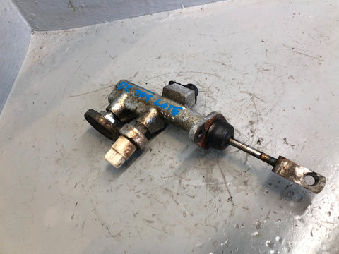 Discovery 2 Clutch Master Cylinder STC000280 TD5 Land Rover 1998 to 2004 R19026
