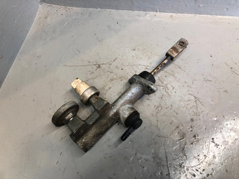 Discovery 2 Clutch Master Cylinder STC000280 TD5 Land Rover 1998 to 2004 R19026