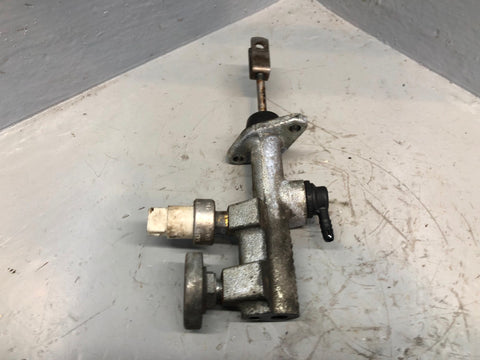 Discovery 2 Clutch Master Cylinder STC000280 TD5 Land Rover 1998 to 2004 R19026