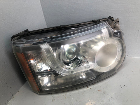 Discovery 4 Headlight Off Side Xenon LED Right LR023539 Land Rover 2009 to 2014