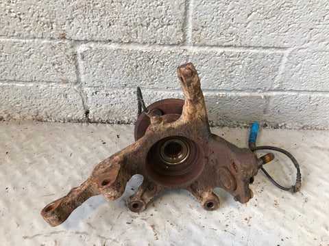 Range Rover L322 Hub Assembly Near Side Front 2002 to 2006 All Models R11095