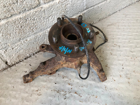 Range Rover L322 Hub Assembly Near Side Front 2002 to 2006 All Models R11095