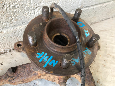 Range Rover L322 Hub Assembly Near Side Front 2002 to 2006 All Models R11095