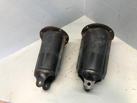 Discovery 2 Front Shock Turrets Pair KVU101051 Land Rover 1998 to 2004 R19026
