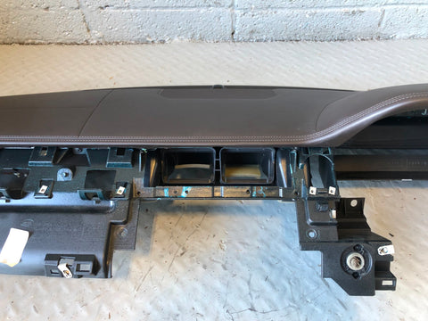 Range Rover Evoque Dashboard with Passenger Airbag Black 2011 to 2015 L02095