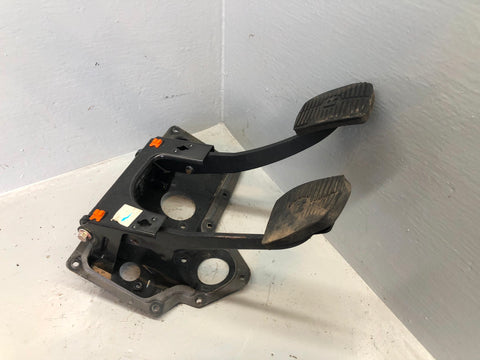 Discovery 2 Pedal Set Manual Clutch Brake 2.5 TD5 Land Rover 1998 to 2004 R19026