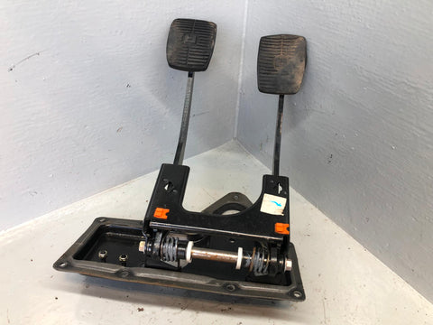 Discovery 2 Pedal Set Manual Clutch Brake 2.5 TD5 Land Rover 1998 to 2004 R19026