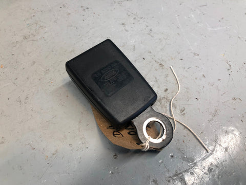 Discovery 4 Seat Belt Buckle Clasp Off Side Rear Land Rover 2009 to 2016 Type 1