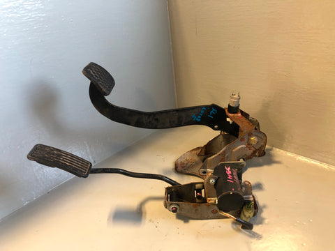 Freelander 1 Brake and Accelerator Pedal 2.0 Di Manual Land Rover 1998 to 2001