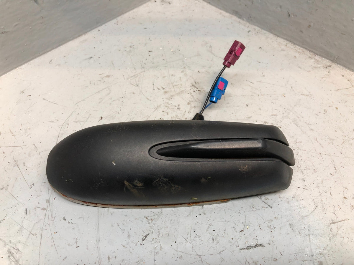 Range Rover L322 / Sport L320 Aerial XUI500123PNP Roof Antenna 2005 to 2009