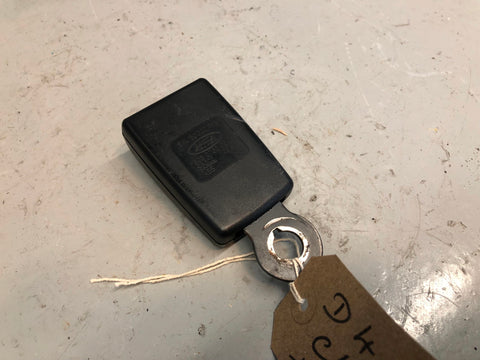 Discovery 4 Seat Belt Buckle Clasp Centre Rear Land Rover 2009 to 2016 Type 1