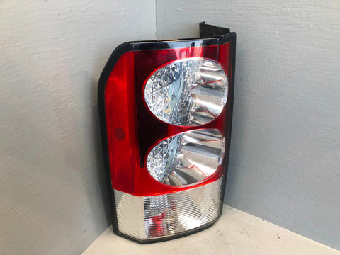Discovery 4 Rear Light Near Side Tail Lamp Land Rover 2010 to 2014 K17125