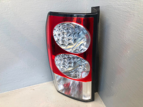Discovery 4 Rear Light Near Side Tail Lamp Land Rover 2010 to 2014 K17125
