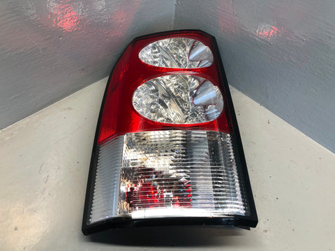 Discovery 4 Rear Light Near Side Tail Lamp Land Rover 2010 to 2014 K17125