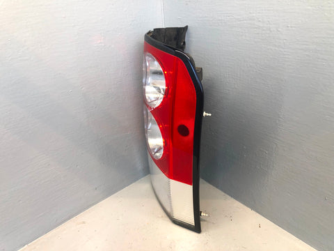 Discovery 4 Rear Light Off Side Tail Lamp Land Rover 2010 to 2014 K17125