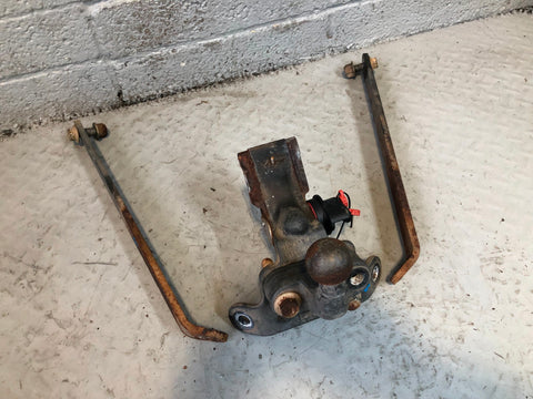 Discovery 3 Tow Bar Land Rover Fixed with Lock and Key 2004 to 2009 K21105