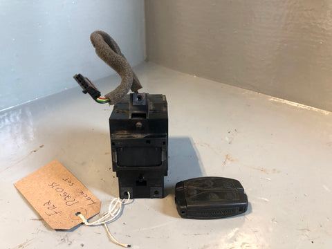 Freelander 2 Ignition Barrel with 1 Key Land Rover 2006 to 2015 R25075