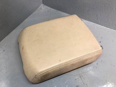 Range Rover L322 Centre Console Front Arm Rest Lid Parchment 2002 to 2006 L24036