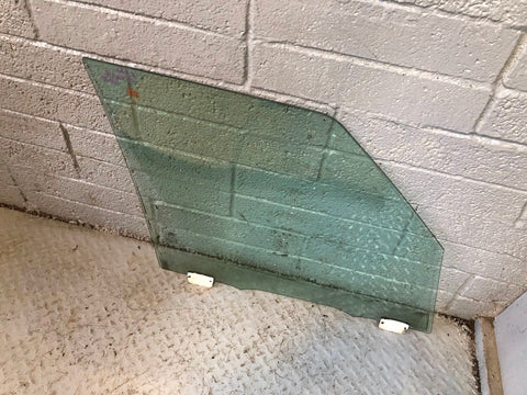 Range Rover L322 Window Glass Double Glazed Near Side Front 2006 to 2012 R30016