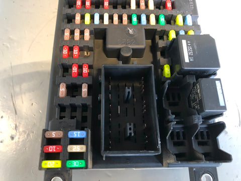 Discovery 4 Fuse Box Body Control Module 3.0 TDV6 GH22-14F041-BA Land Rover