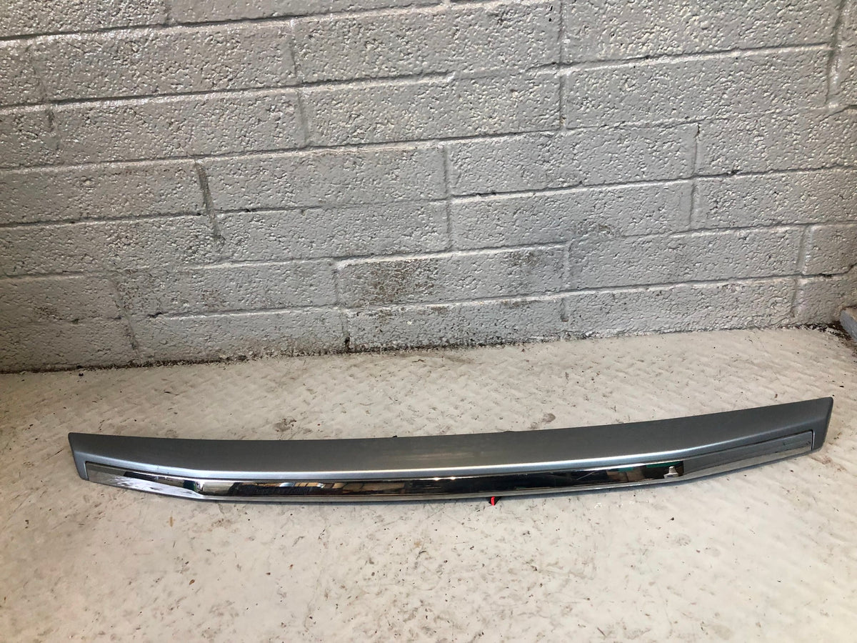 Freelander 2 Tailgate Handle Number Plate Lights Land Rover 2011 to 2014 R06115