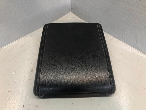 Range Rover Evoque Centre Console Armrest Lid in Ebony Black L538 L22055