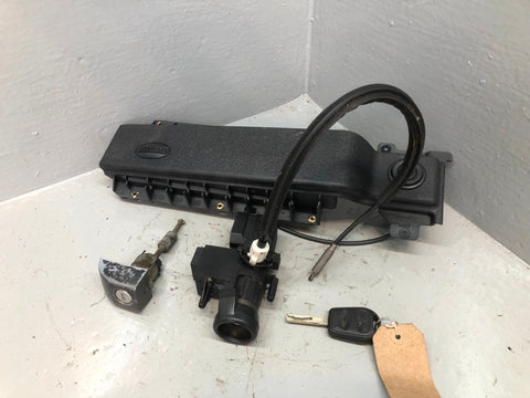 Range Rover L322 Ignition Barrel with Key Lock Set TD6 2002 to 2006 R24036