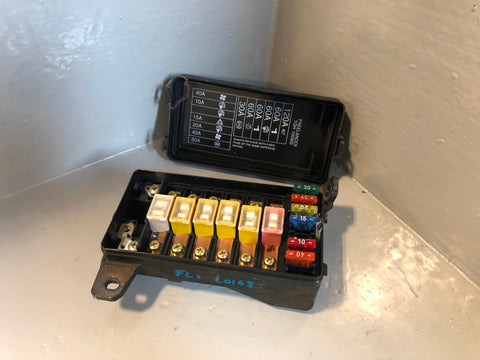 Freelander 1 Fuse Relay Box 2.0 Di YQE103040 Land Rover 1998 to 2001