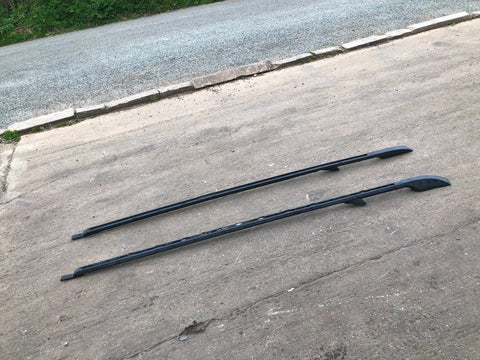 Discovery 3 Roof Rails Full Length Roof Bars in Black Land Rover 2004 to 2009