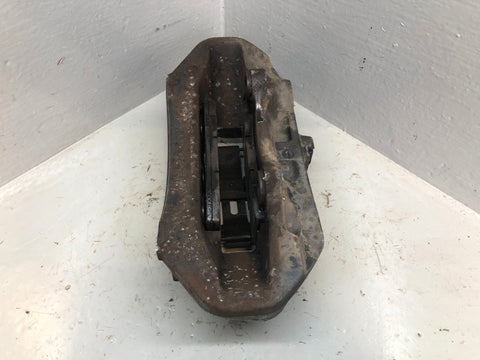 Range Rover Brake Caliper L322 Brembo Near Side Front 6 Piston 4.4 TDV8 L24026