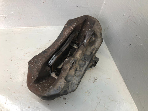 Range Rover Brake Caliper L322 Brembo Near Side Front 6 Piston 4.4 TDV8 L24026