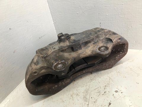 Range Rover Brake Caliper L322 Brembo Near Side Front 6 Piston 4.4 TDV8 L24026