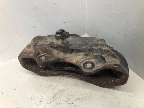 Range Rover Brake Caliper L322 Brembo Near Side Front 6 Piston 4.4 TDV8 L24026