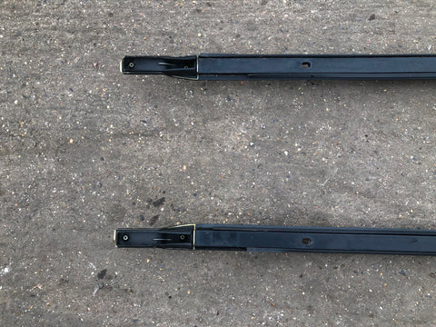 Discovery 3 Roof Rails Full Length Roof Bars in Black Land Rover 2004 to 2009