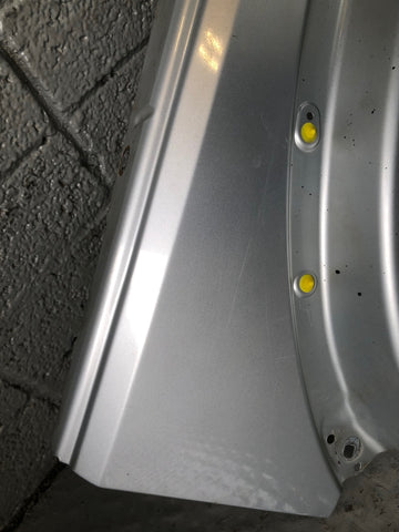 Discovery 3 Wing Near Side Front Zermatt Silver Land Rover 2004 to 2009 D26036