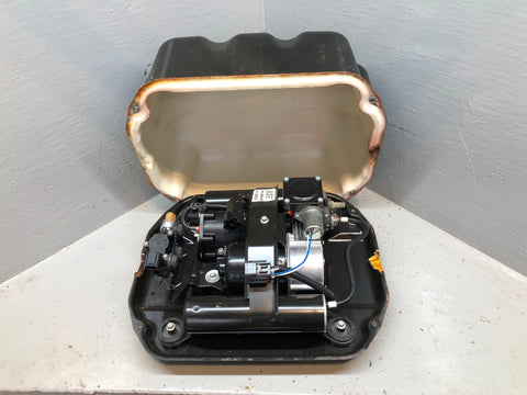Range Rover L322 Air Suspension Compressor Pump Hitachi RQU500302 R30016