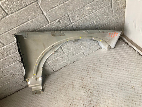 Discovery 3 Wing Near Side Front Zermatt Silver Land Rover 2004 to 2009 D26036